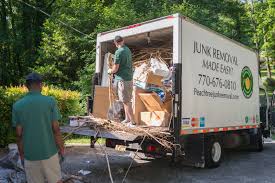 Professional Junk Removal Services in Gumlog, GA
